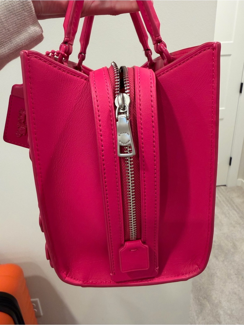 Coach Pink Floral Appliqué rogue 25 mint condition - Picture 8 of 10